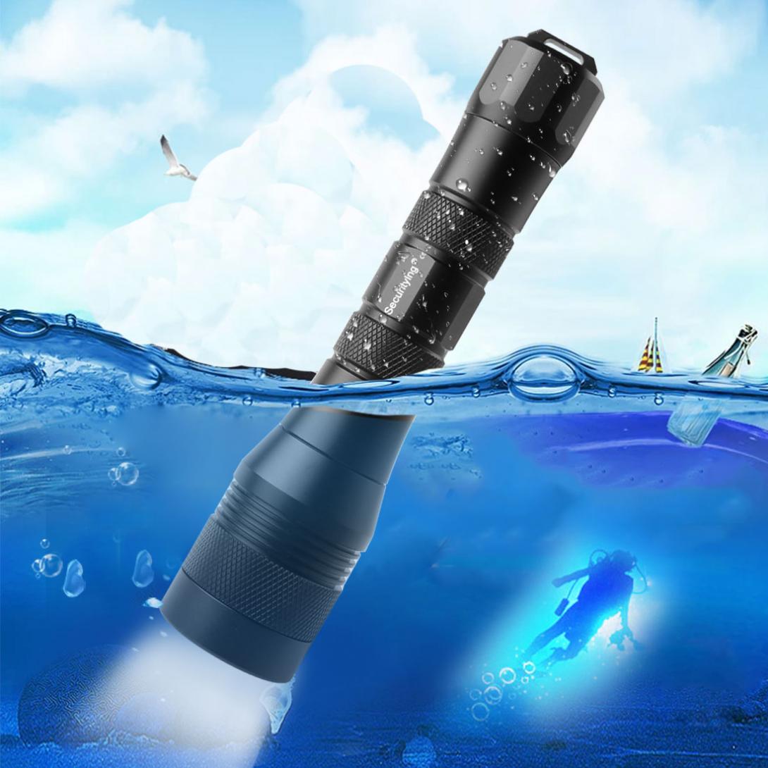 LED Diving Flashlight Wide 120 - đánh giá và giá Photography High Angle