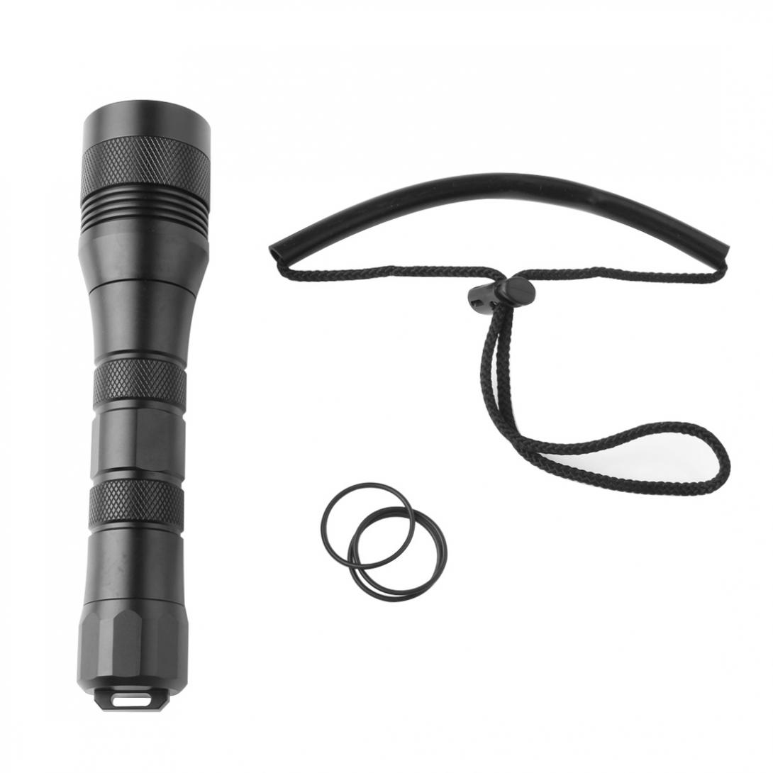 LED Diving Flashlight Wide 120 - đánh giá và giá Photography High Angle