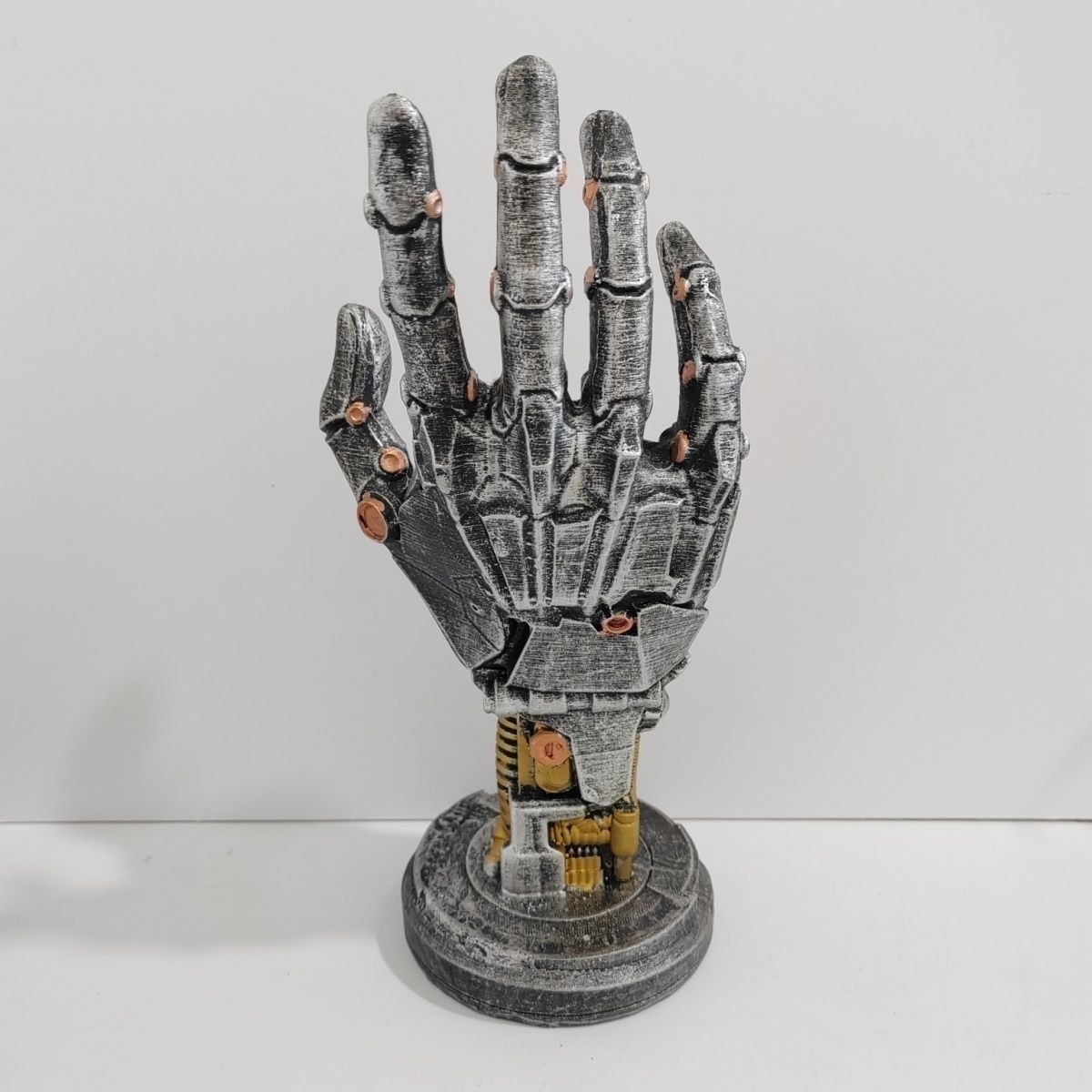 Cyberpunk Mechanical Hand Disp - đánh giá và giá Photography Game